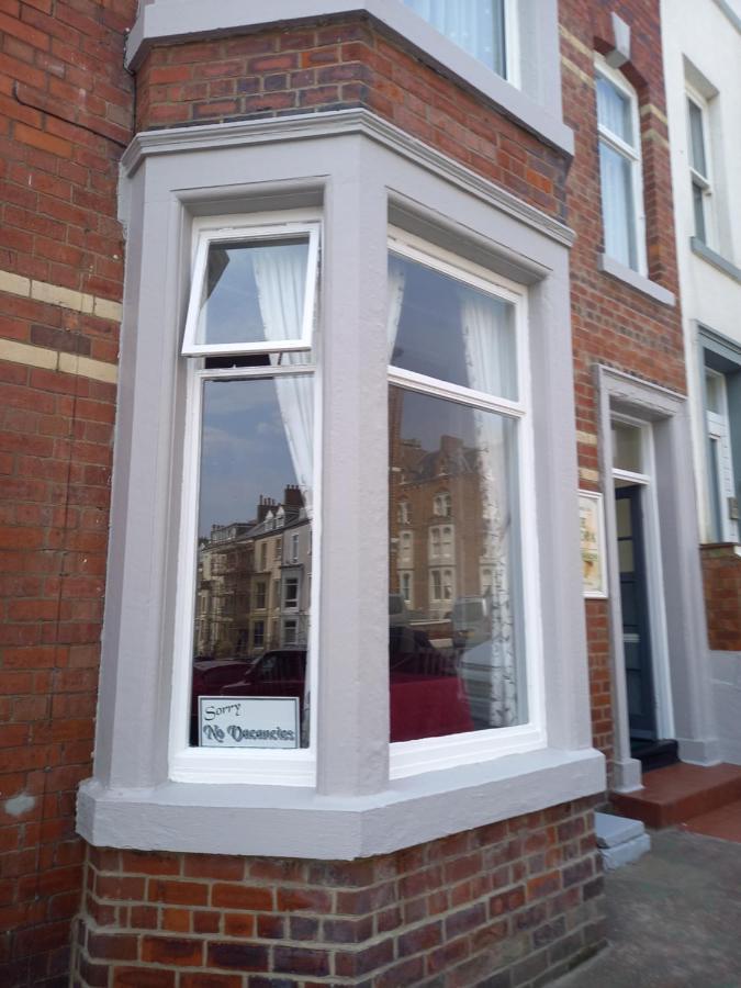 Hotel The Europa Whitby Exterior foto